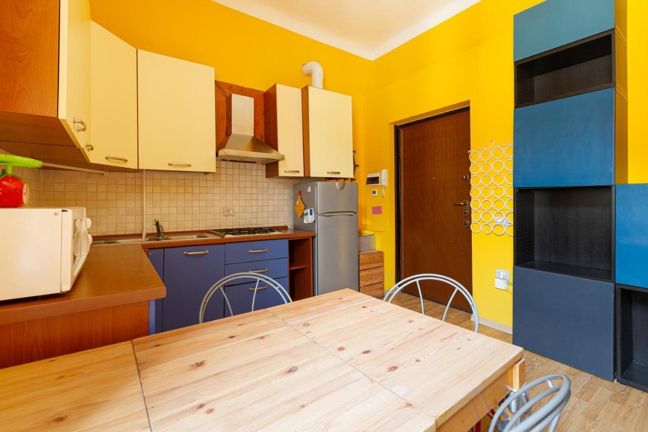 Milano Viale Umbria Colorful Apartment Εξωτερικό φωτογραφία