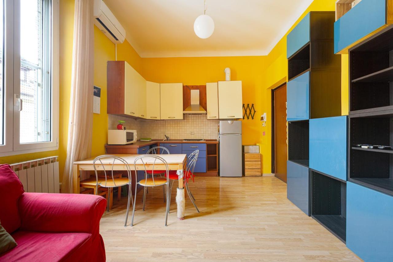Milano Viale Umbria Colorful Apartment Εξωτερικό φωτογραφία